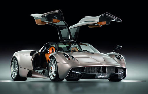 Pagani Huayra в Shift 2